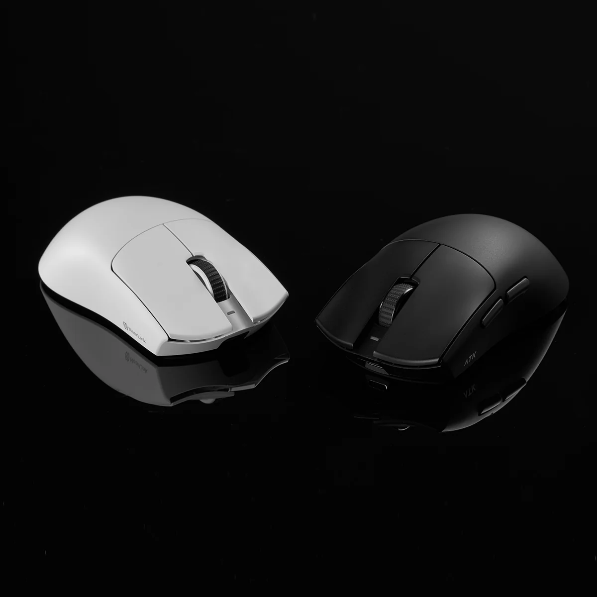 Chuột ATK Blazing Sky X1 SE Tri-mode (Black/White)