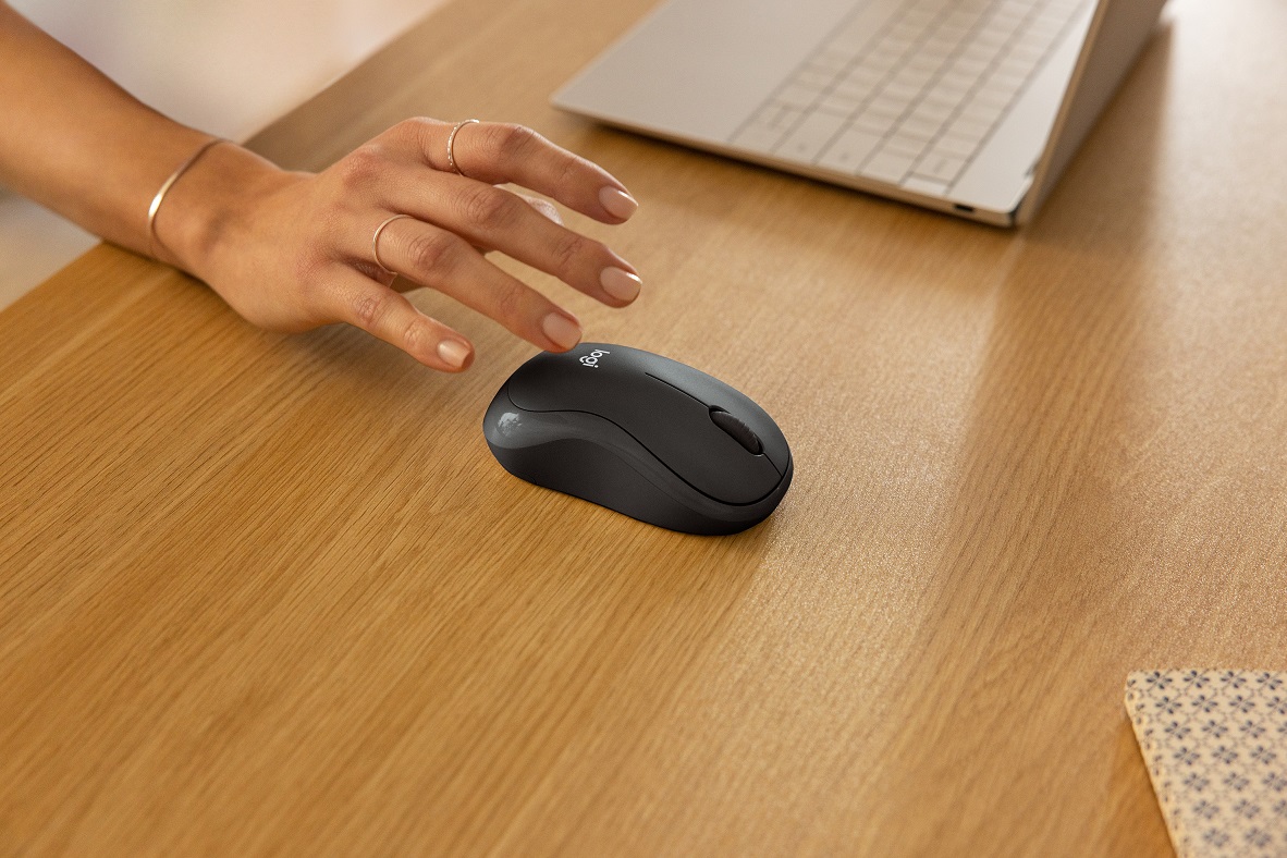 chu-t-logitech-m240-h-ng-ch-nh-h-ng-gi-r-gearshop