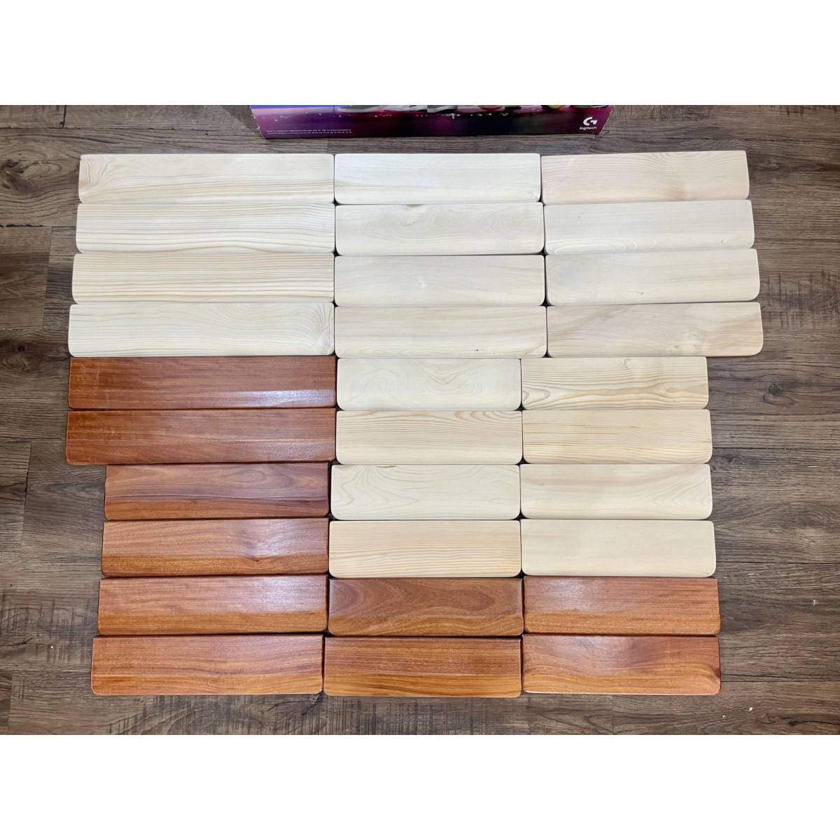 Kê tay Gearshop gỗ Thông