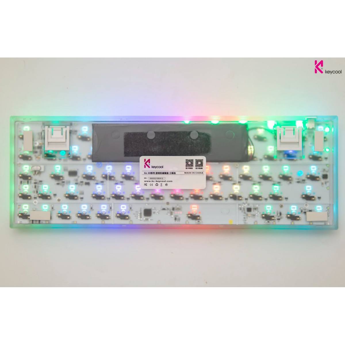 Bàn phím KEYCOOL GZ68 Pro Transprent Pudding (Huano Sw/ 3 MODE/ RGB)